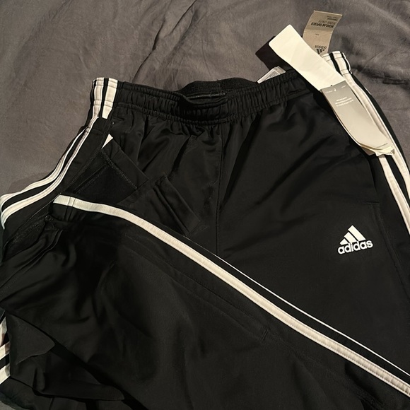 Adidas zip pants Med - Picture 3 of 5